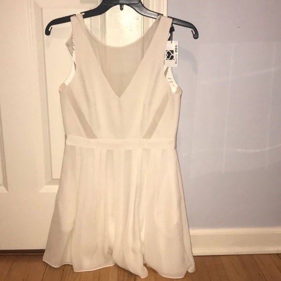 Jay Godfrey White Sheer Neckline Dress - Picture 4 of 8